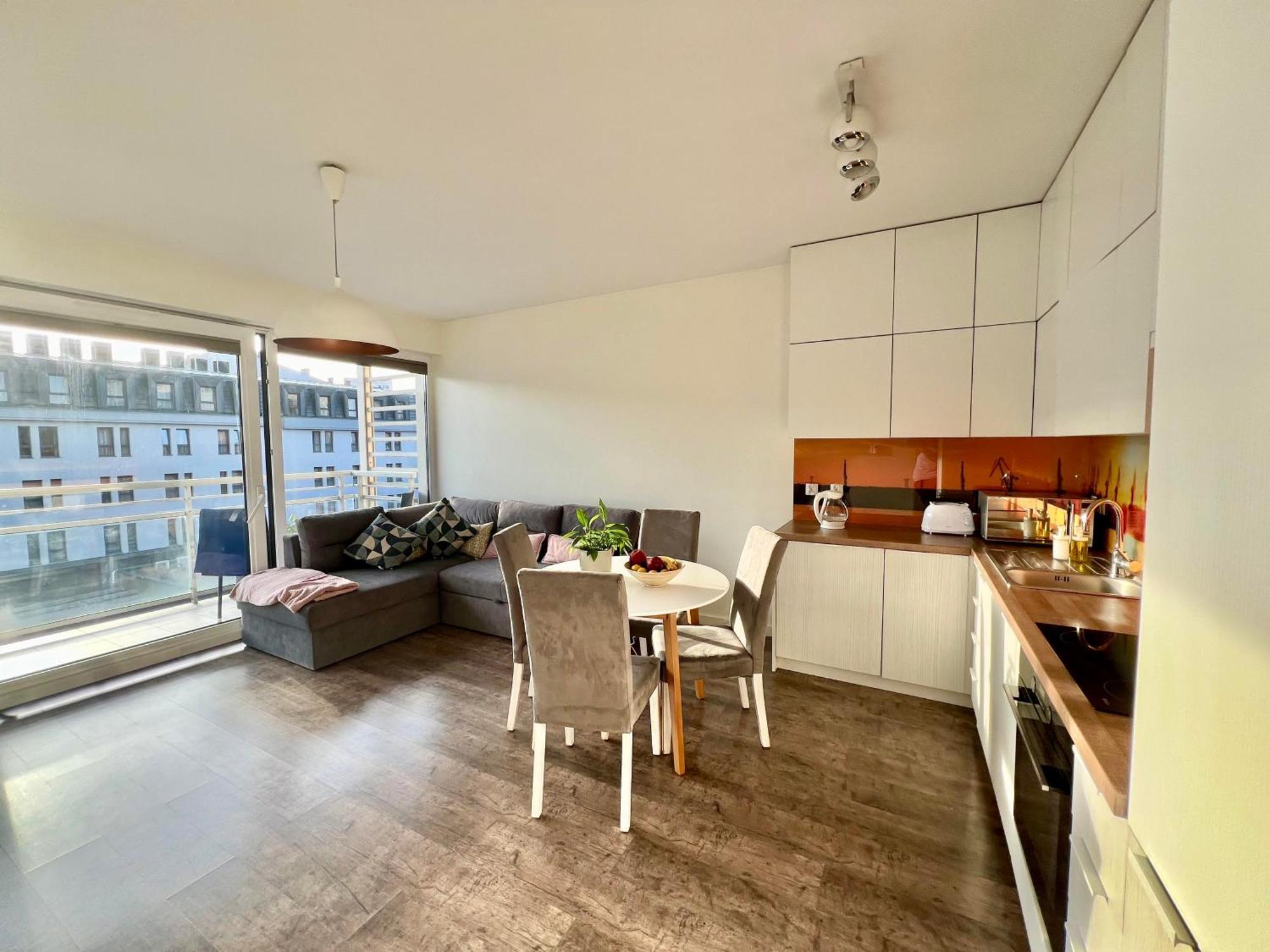 Apartment Luciano Old Town - City Center & Parking